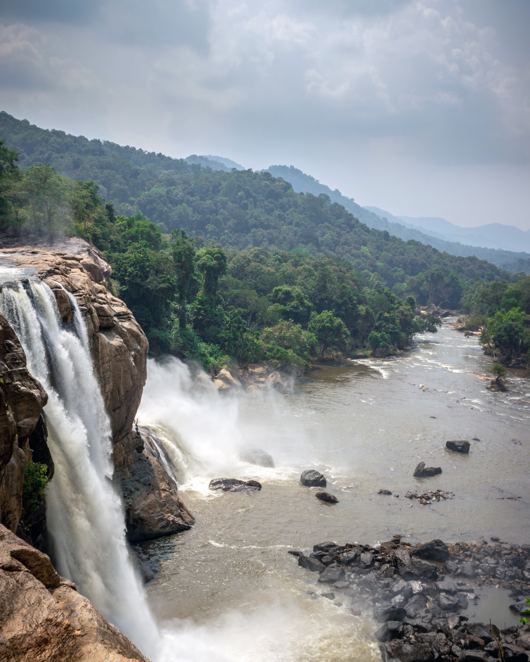 Athirapally Tour (2)